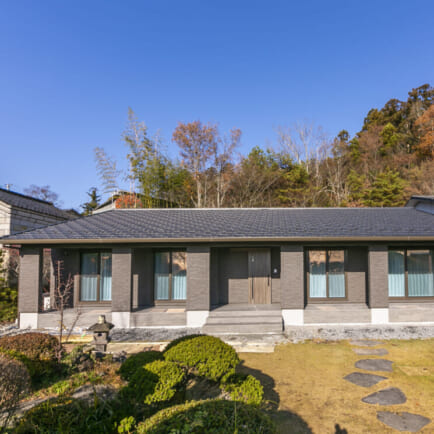 日本庭園のような佇まいが素敵な平屋の家(登米市・A様)のサムネイル