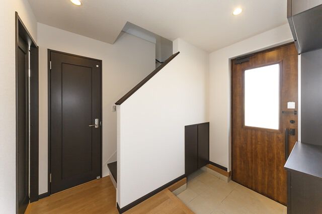 コンパクトな家施工事例20150331 エントランス